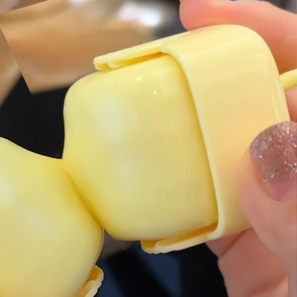 Reusable Pet Hair Remover Roller – Washable Lint Cleaner for Clothes & Furniture